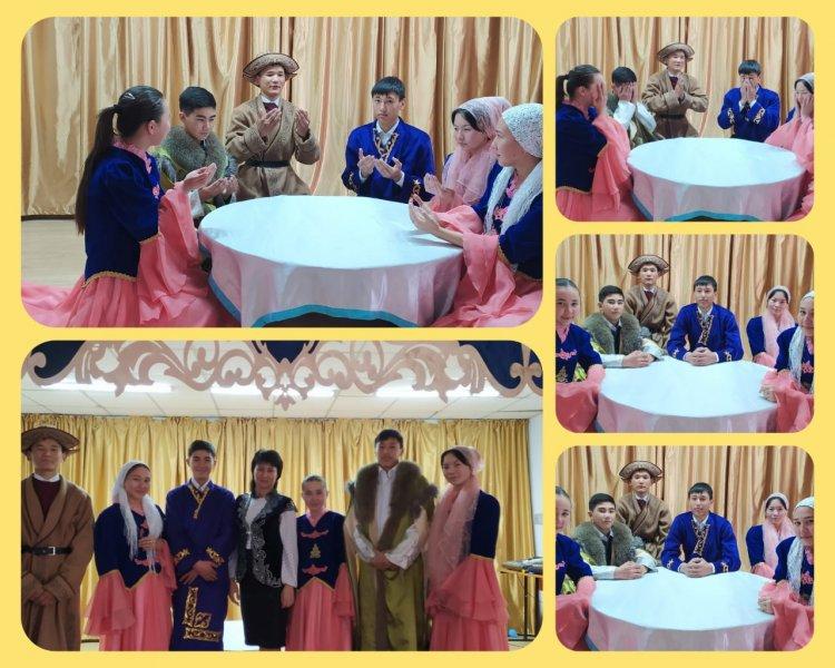 «Жас ұлан» ұйымы мүшелерінің қатысуымен көрісу туралы түсінік беру және қазақ халқының салт-дәстүрін көрсету мақсатында мектебімізде көрісу  мейрамы,