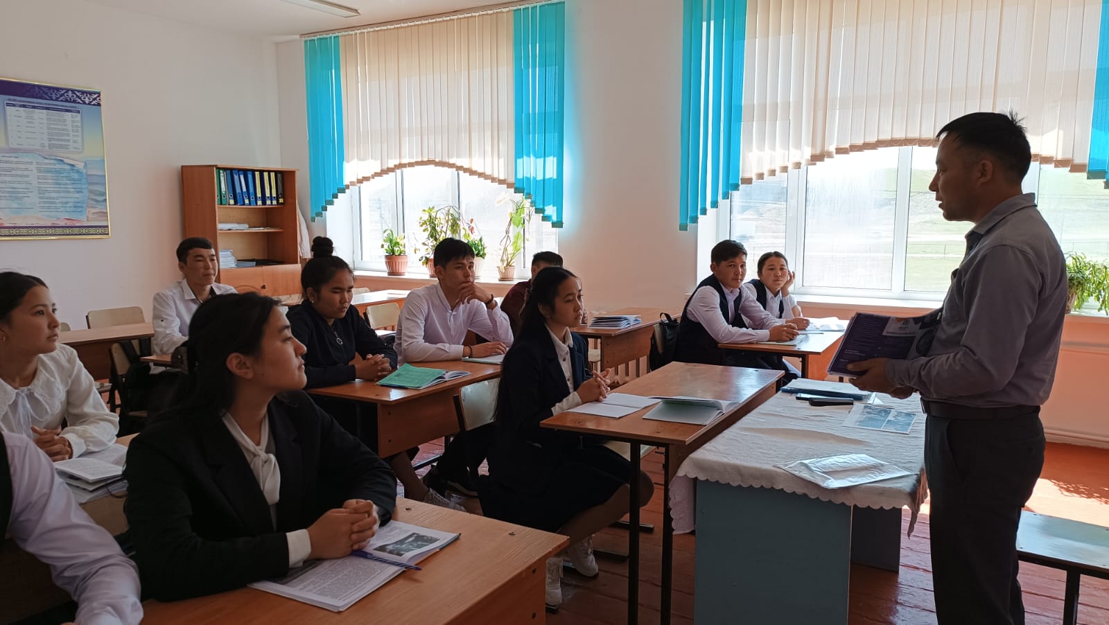 Түсіндірме жұмыстары