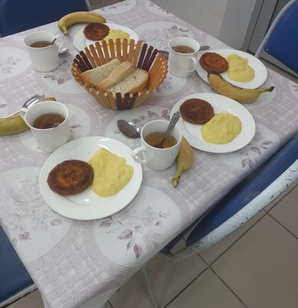 Білім алушылардың тамақтану сәті